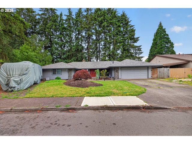 2264 Se SINGING WOODS Dr, Hillsboro, OR 97123