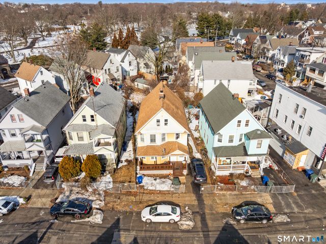 1036-1038 Maplewood Avenue, Bridgeport, CT 06605