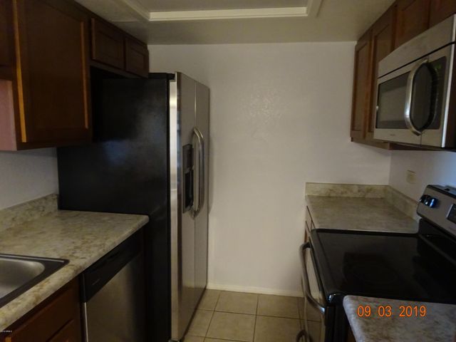 10410 N CAVE CREEK Road 2014, Phoenix, AZ 85020