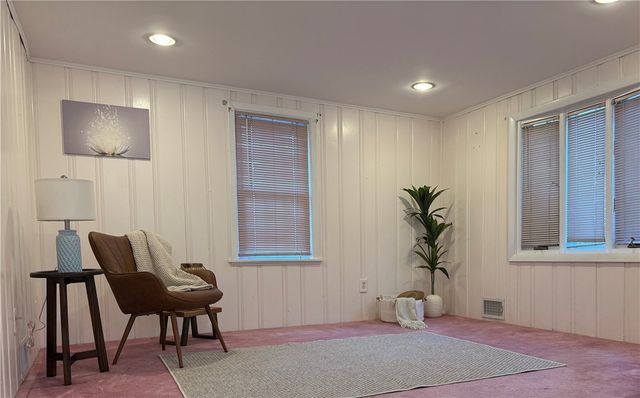 117 Namquid Drive, Warwick, RI 02888