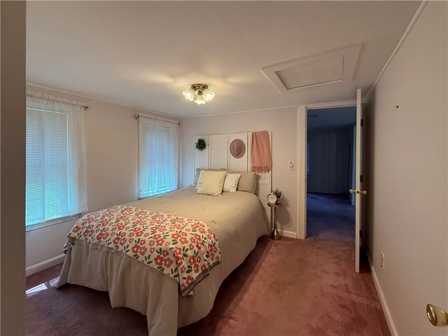 117 Namquid Drive, Warwick, RI 02888