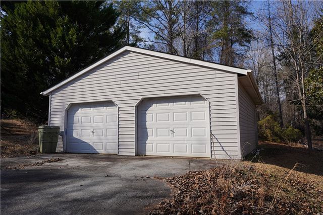 445 Brandy Lane, Pickens, SC 29671