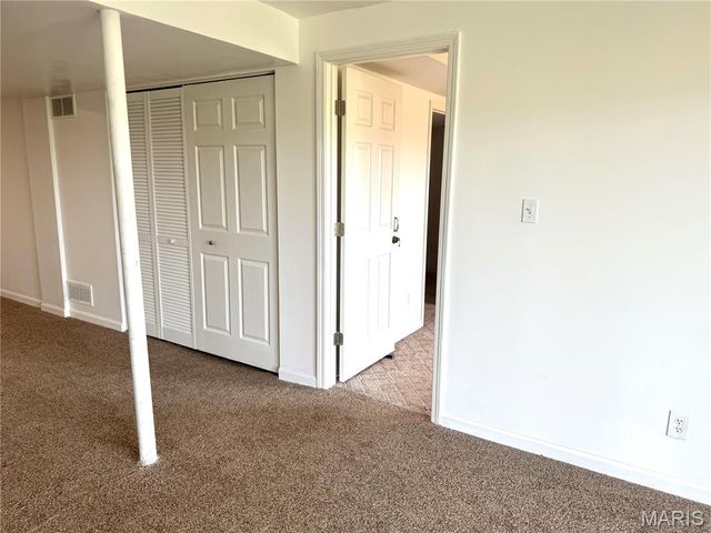 3560 Pearson Pointe Court, Mehlville, MO 63129