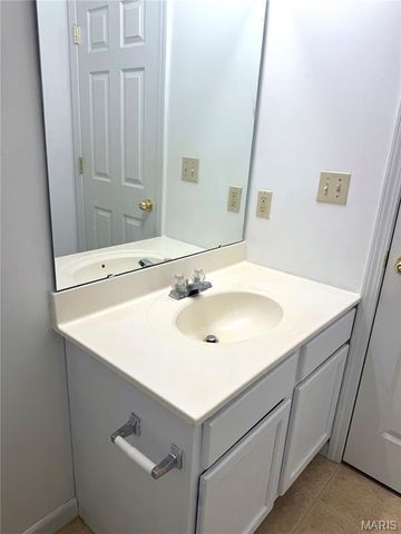 3560 Pearson Pointe Court, Mehlville, MO 63129