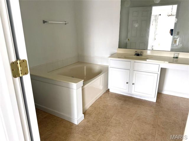 3560 Pearson Pointe Court, Mehlville, MO 63129