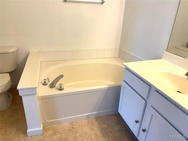 3560 Pearson Pointe Court, Mehlville, MO 63129