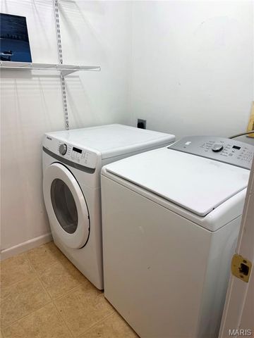 3560 Pearson Pointe Court, Mehlville, MO 63129