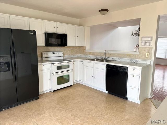 3560 Pearson Pointe Court, Mehlville, MO 63129