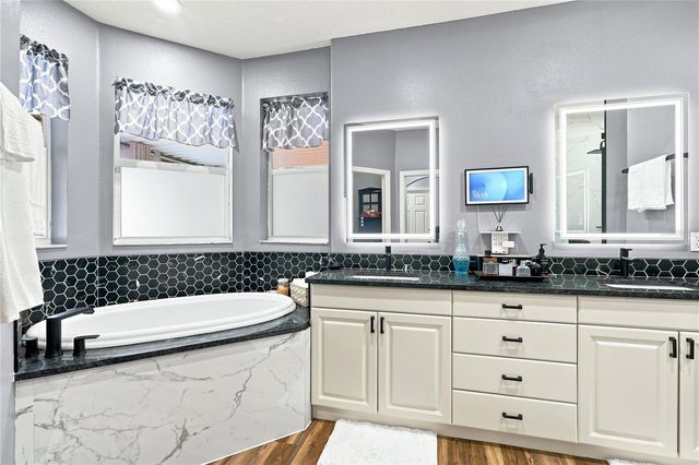 5301 ANTHONY LANE, Sarasota, FL 34233
