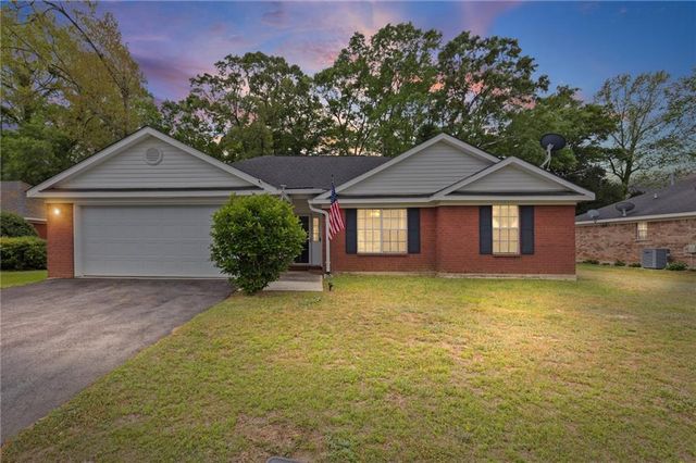 13205 Oak Forge Drive, Mobile, AL 36608