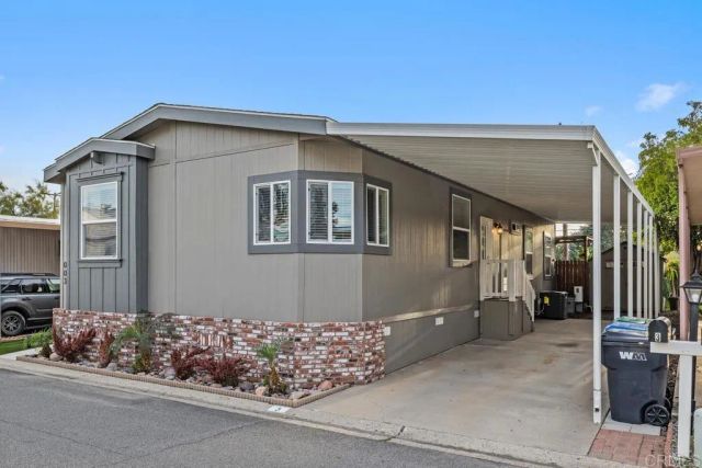 9395 Harritt Rd. 3, Lakeside, CA 92040