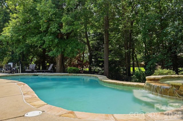 22012 Preswick Drive, Fort Mill, SC 29707