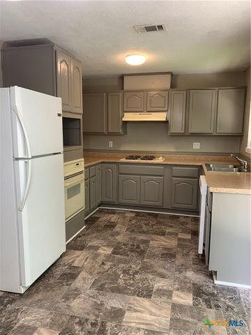 914 Chalk Street, Copperas Cove, TX 76522