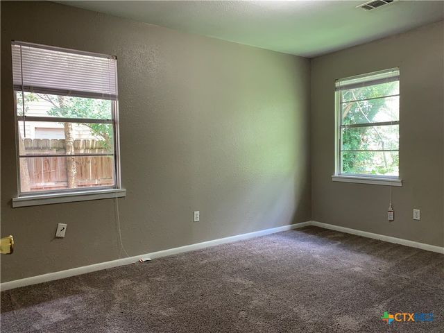 914 Chalk Street, Copperas Cove, TX 76522