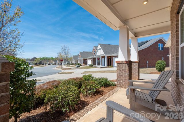 8400 Bretton Woods Drive, Charlotte, NC 28227