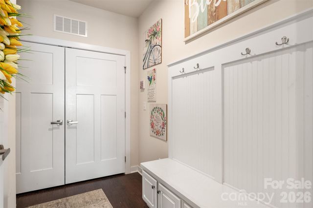 8400 Bretton Woods Drive, Charlotte, NC 28227