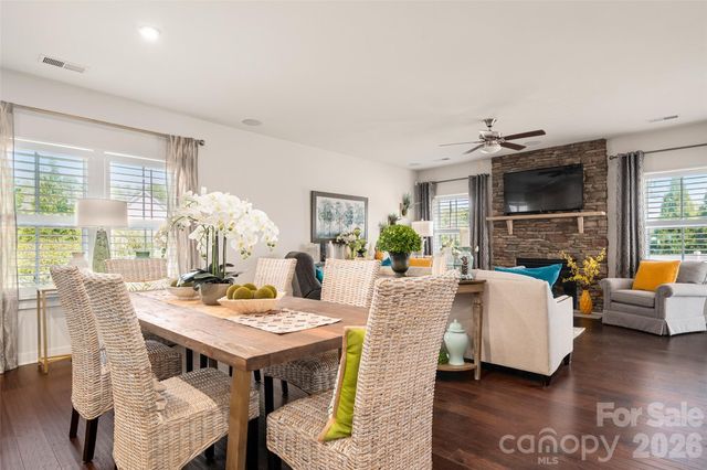 8400 Bretton Woods Drive, Charlotte, NC 28227