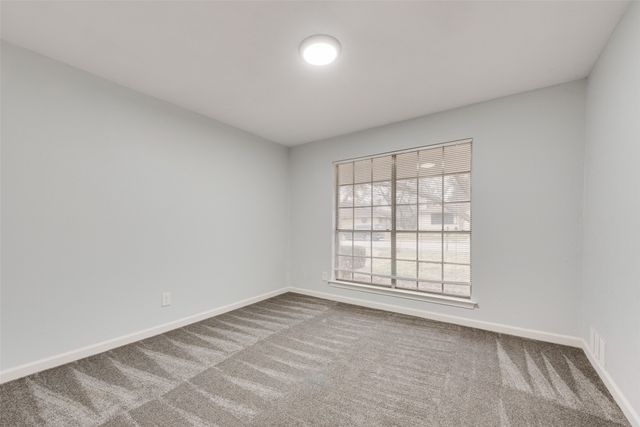 931 Westlake Drive, Desoto, TX 75115