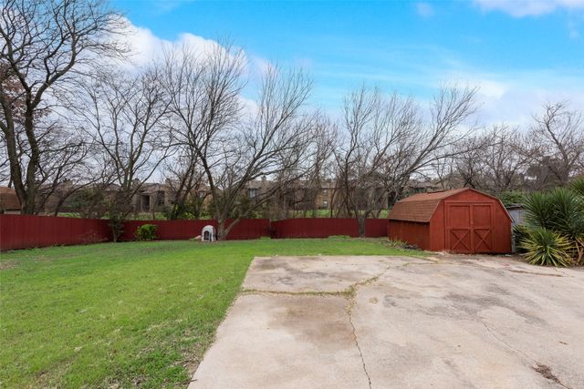 931 Westlake Drive, Desoto, TX 75115