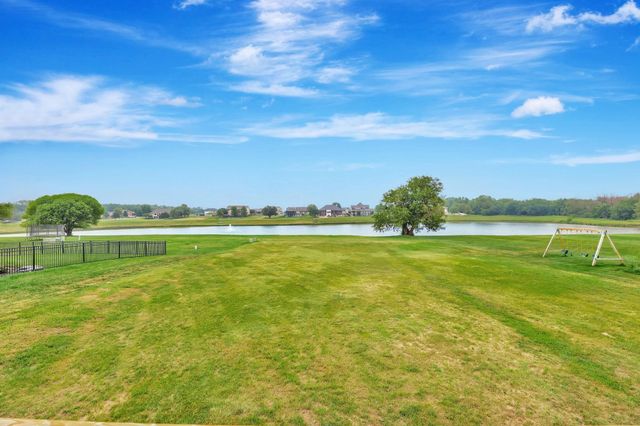 156 S BlueBells Court, Garden Plain, KS 67050