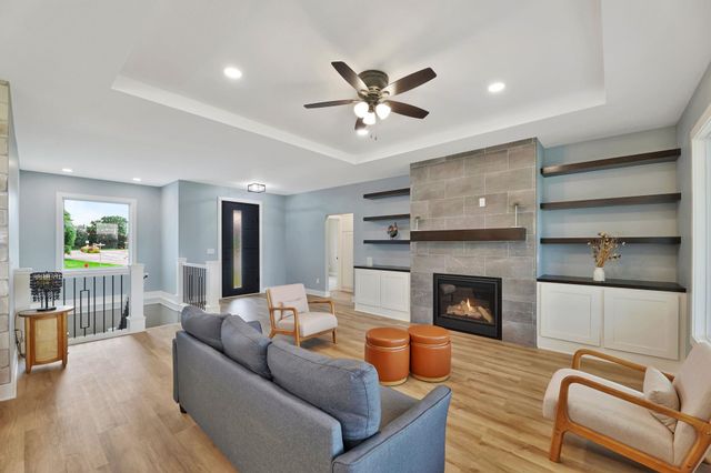 156 S BlueBells Court, Garden Plain, KS 67050