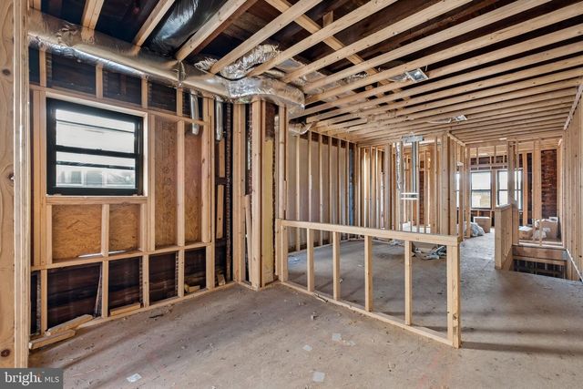 3333 W HUNTINGDON ST, Philadelphia, PA 19132