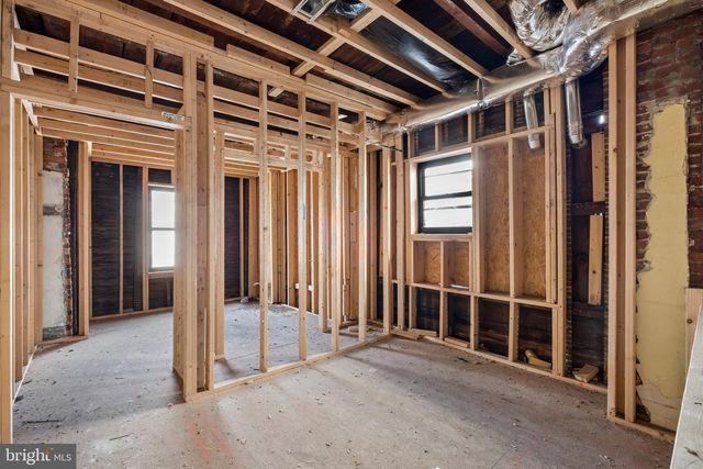 3333 W HUNTINGDON ST, Philadelphia, PA 19132