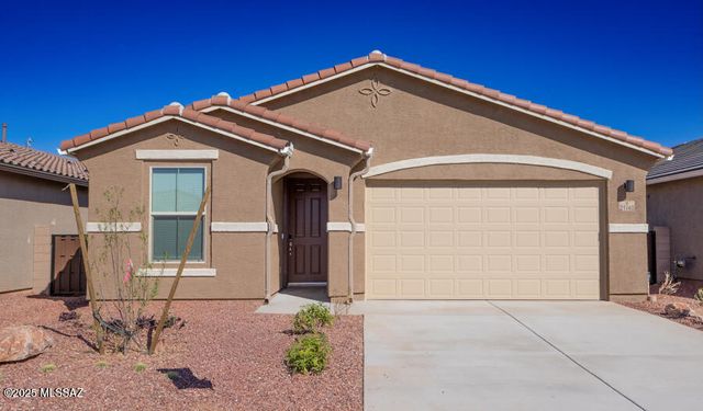 21740 E Crest Avenue, Red Rock, AZ 85145