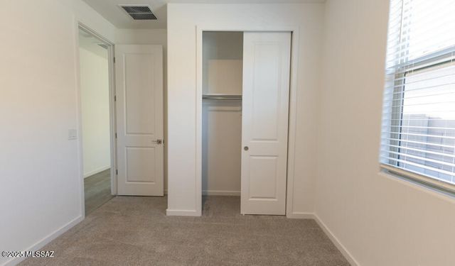 21740 E Crest Avenue, Red Rock, AZ 85145