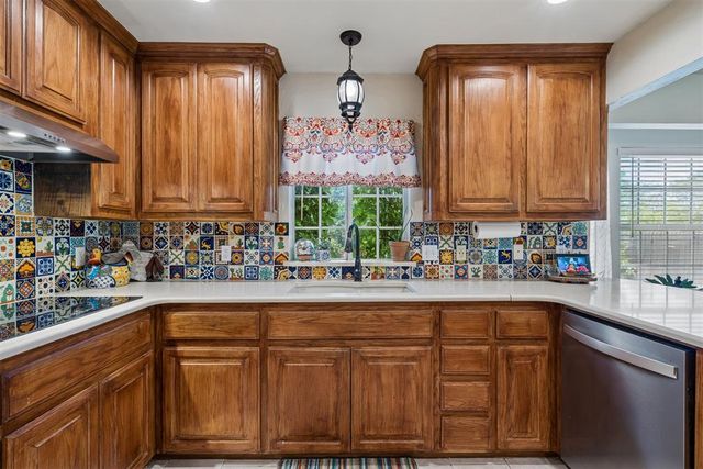 881 Moffat Road NW, Piedmont, OK 73078