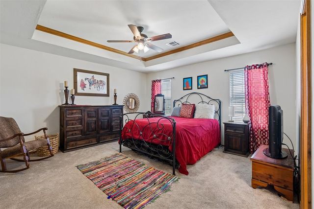 881 Moffat Road NW, Piedmont, OK 73078