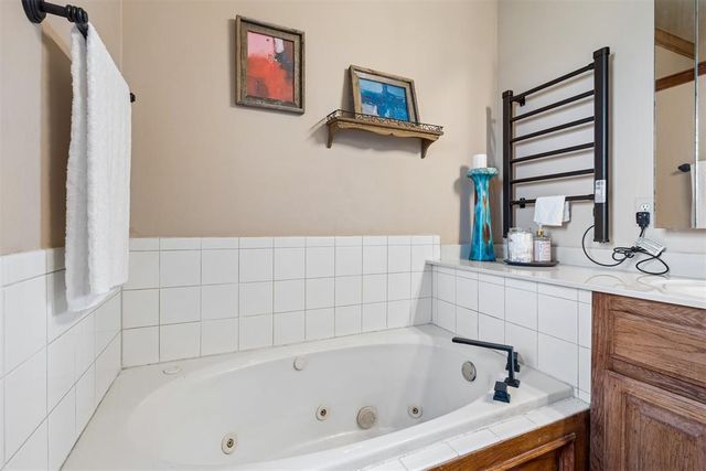 881 Moffat Road NW, Piedmont, OK 73078