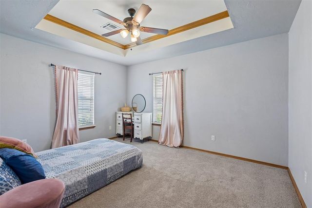881 Moffat Road NW, Piedmont, OK 73078