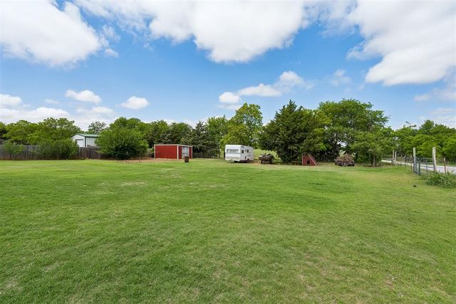 881 Moffat Road NW, Piedmont, OK 73078