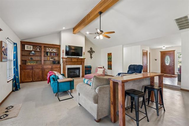 881 Moffat Road NW, Piedmont, OK 73078