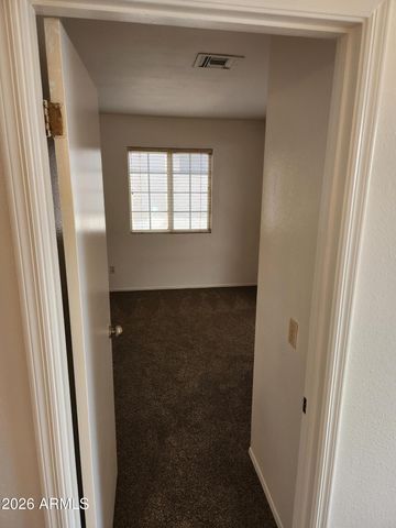 2721 W ESTRELLA Drive, Chandler, AZ 85224