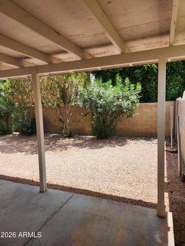 2721 W ESTRELLA Drive, Chandler, AZ 85224