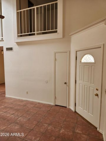 2721 W ESTRELLA Drive, Chandler, AZ 85224