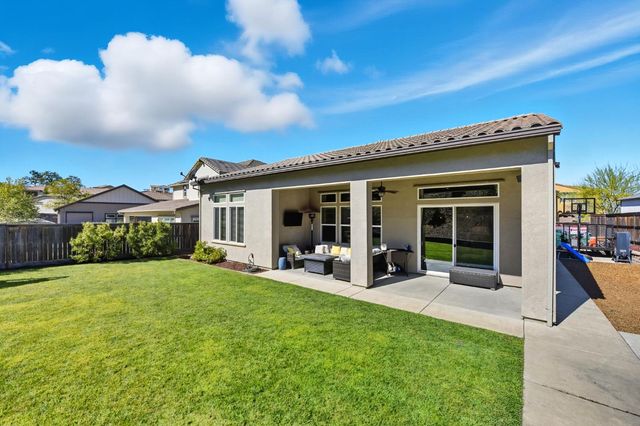 2518 Wycliffe Way, El Dorado Hills, CA 95762