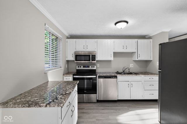 6824 Cordova Drive, Indianapolis, IN 46221