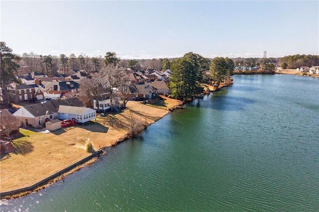 4108 Lakeview DR, Chesapeake, VA 23323