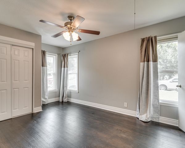 1108 Chester Street, Cleburne, TX 76033
