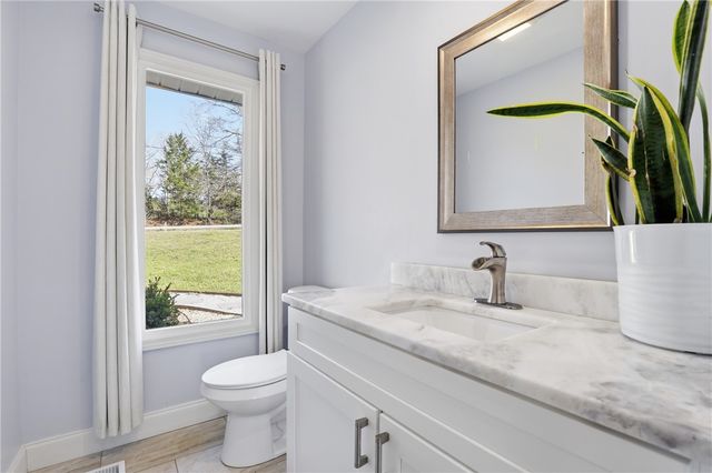 327 Pine Drive, Piedmont, SC 29673