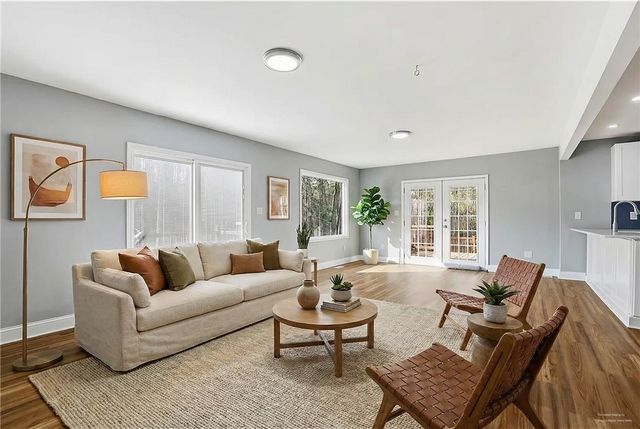 327 Pine Drive, Piedmont, SC 29673