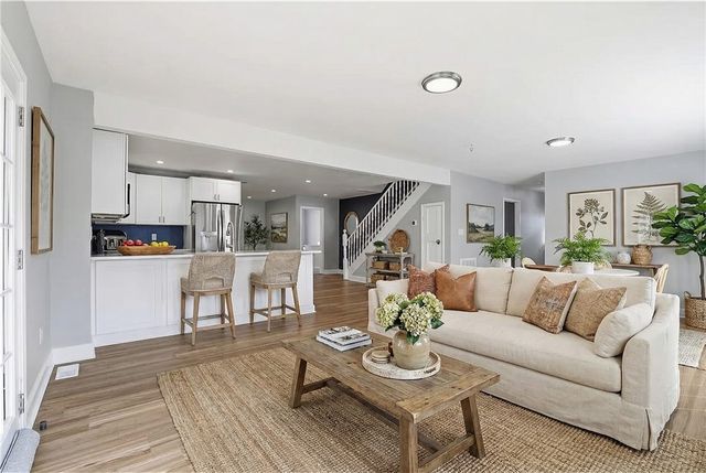 327 Pine Drive, Piedmont, SC 29673