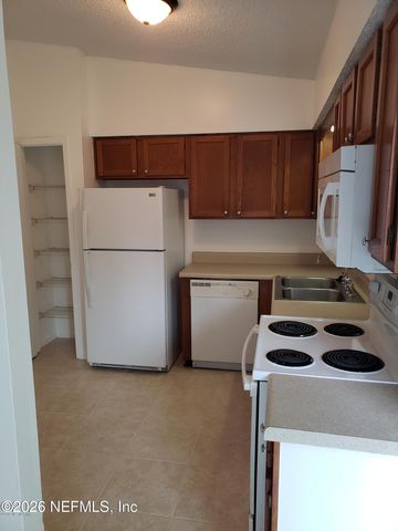 2661 SAN FRANCISCO Boulevard B, Orange Park, FL 32065