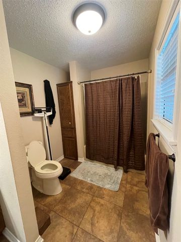 805 10th Street NW, Springhill, LA 71075