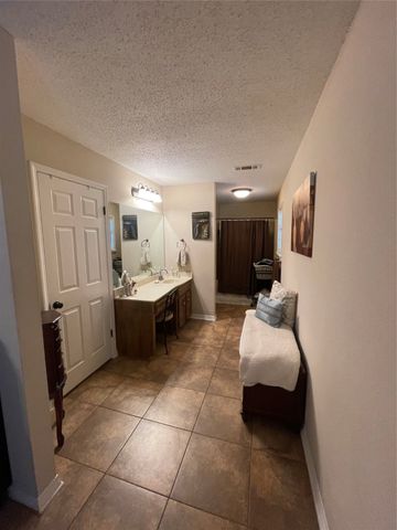 805 10th Street NW, Springhill, LA 71075