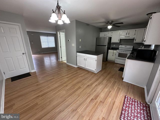 2314 MORRIS DR, East Petersburg, PA 17520