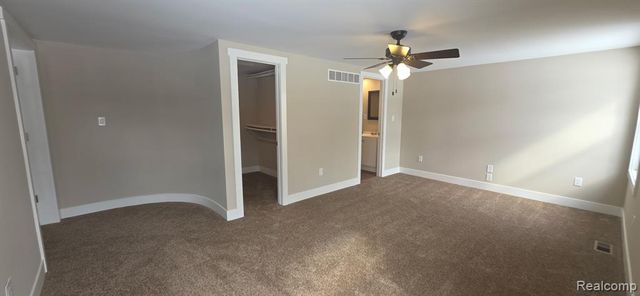 9100 Pittsfield Street, Commerce Twp, MI 48382